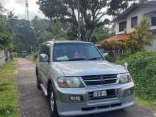 Mitsubishi Montero 2000 SUV