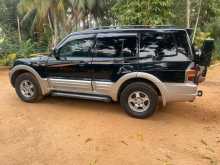 Mitsubishi Montero 2000 SUV