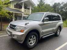 https://riyasewana.com/uploads/mitsubishi-montero-2000-2212365712611.jpg