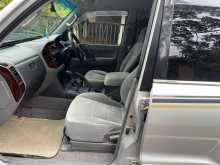 https://riyasewana.com/uploads/mitsubishi-montero-2000-2212365712774.jpg