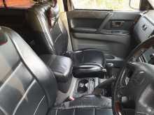 https://riyasewana.com/uploads/mitsubishi-montero-2000-56103512024.jpg