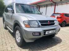 https://riyasewana.com/uploads/mitsubishi-montero-2000-812591012952.jpg