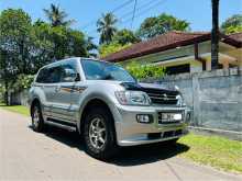 Mitsubishi Montero 2001 SUV