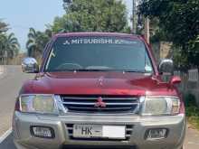 https://riyasewana.com/uploads/mitsubishi-montero-2001-1322185212641.jpg