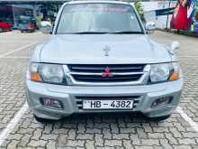 Mitsubishi Montero 2001 SUV