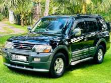 Mitsubishi Montero V6 2002 SUV