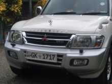 Mitsubishi Montero 2002 SUV