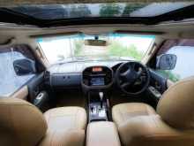 https://riyasewana.com/uploads/mitsubishi-montero-2002-2519302612673.jpg