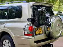 https://riyasewana.com/uploads/mitsubishi-montero-2002-2811393812213.jpg