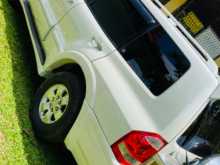 https://riyasewana.com/uploads/mitsubishi-montero-2003-1117591912083.jpg