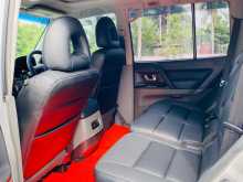 https://riyasewana.com/uploads/mitsubishi-montero-2003-1420030412304.jpg