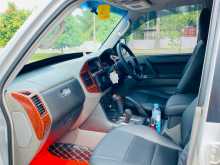 https://riyasewana.com/uploads/mitsubishi-montero-2003-1420030412423.jpg