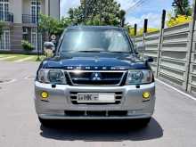 Mitsubishi Montero 2003 SUV