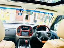 https://riyasewana.com/uploads/mitsubishi-montero-2003-2413363212413.jpg