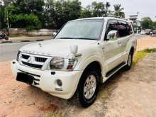 Mitsubishi Montero 2003 SUV