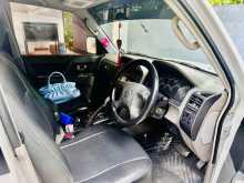 https://riyasewana.com/uploads/mitsubishi-montero-2003-521512812234.jpg