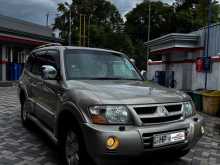 Mitsubishi Montero 2003 SUV