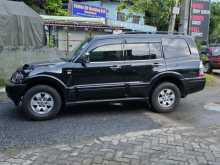 Mitsubishi Montero 2004 SUV