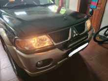 Mitsubishi Montero 2004 SUV