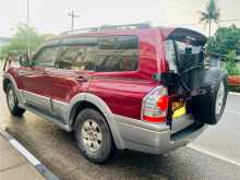 https://riyasewana.com/uploads/mitsubishi-montero-2005-1614092512442.jpg