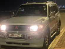 Mitsubishi Montero 2000 SUV