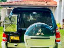 https://riyasewana.com/uploads/mitsubishi-montero-2006-2110235012673.jpg