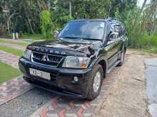 https://riyasewana.com/uploads/mitsubishi-montero-2006-216263312932.jpg