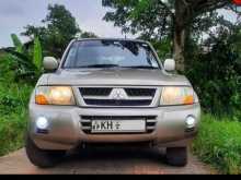 https://riyasewana.com/uploads/mitsubishi-montero-2006-219300312753.jpg