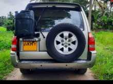https://riyasewana.com/uploads/mitsubishi-montero-2006-219300312882.jpg