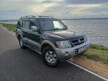 https://riyasewana.com/uploads/mitsubishi-montero-2006-219453612092.jpg