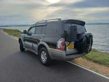 https://riyasewana.com/uploads/mitsubishi-montero-2006-219453612533.jpg