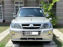 https://riyasewana.com/uploads/mitsubishi-montero-2006-48280312372.jpg