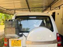 https://riyasewana.com/uploads/mitsubishi-montero-2006-714560212722.jpg
