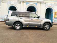 https://riyasewana.com/uploads/mitsubishi-montero-2006-79224412713.jpg