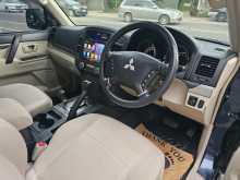 https://riyasewana.com/uploads/mitsubishi-montero-2007-115462212273.jpg