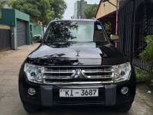 Mitsubishi Montero 2010 SUV