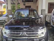 Mitsubishi Montero 2010 SUV