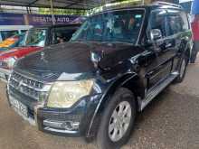 Mitsubishi Montero 2010 SUV