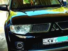 Mitsubishi Montero 2011 SUV
