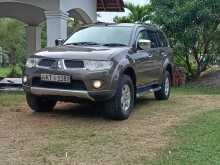 Mitsubishi Montero 2011 SUV