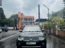 Mitsubishi Montero 2011 SUV