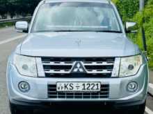 Mitsubishi Montero 2011 SUV