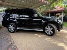 https://riyasewana.com/uploads/mitsubishi-montero-2012-139480312022.jpg