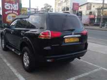 Mitsubishi Montero 2012 SUV