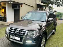 Mitsubishi Montero 2013 SUV