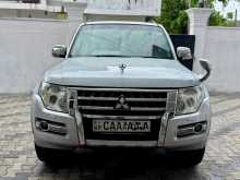Mitsubishi Montero 2013 SUV