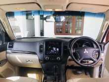 https://riyasewana.com/uploads/mitsubishi-montero-2013-131505364103.jpg