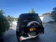 https://riyasewana.com/uploads/mitsubishi-montero-2013-1719540812544.jpg
