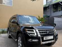 https://riyasewana.com/uploads/mitsubishi-montero-2013-1915593112772.jpg