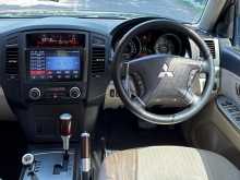 https://riyasewana.com/uploads/mitsubishi-montero-2013-2013-515172312843.jpg